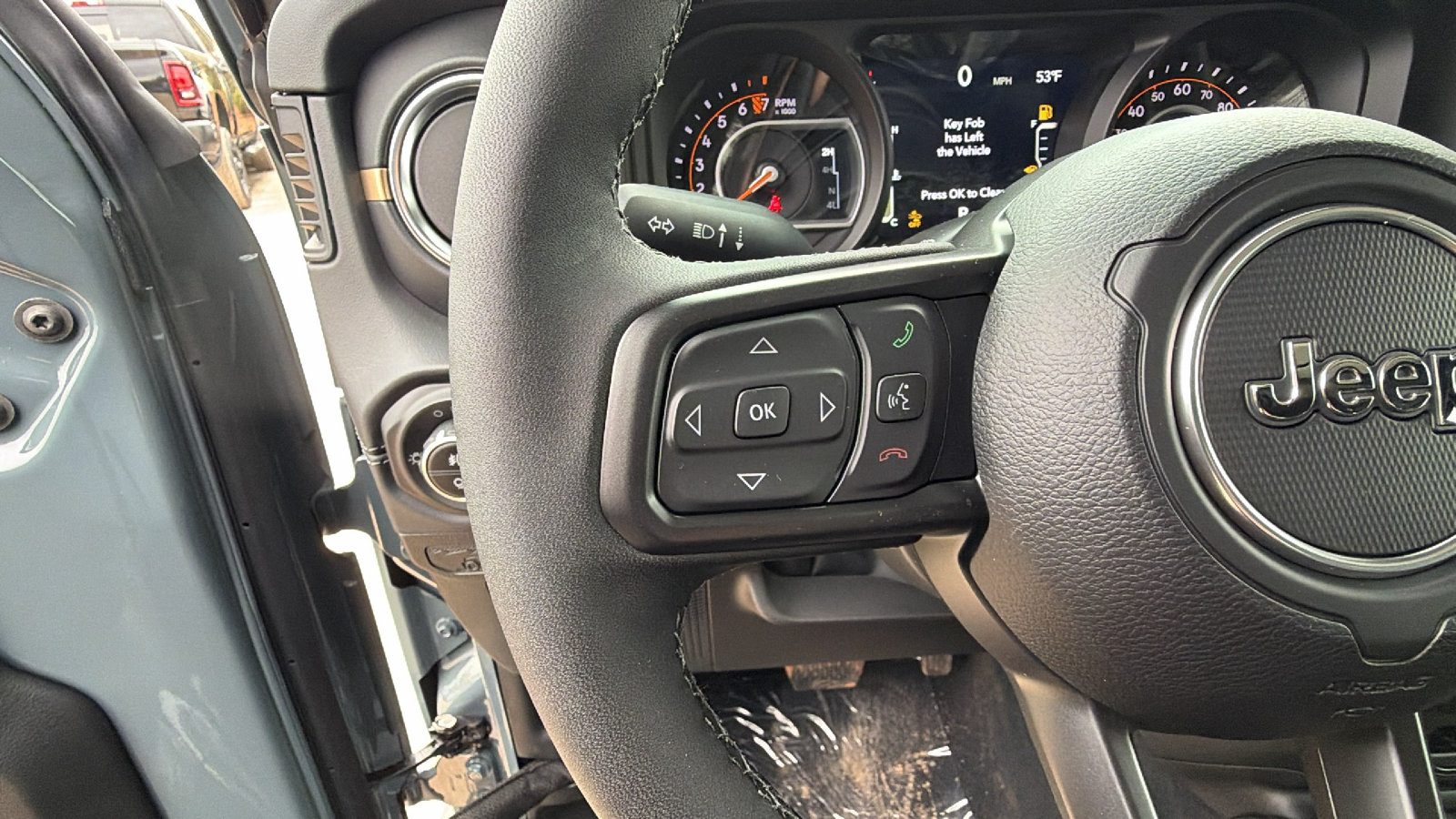 New 2026 Jeep Gladiator Sport AWD/4WD image 23