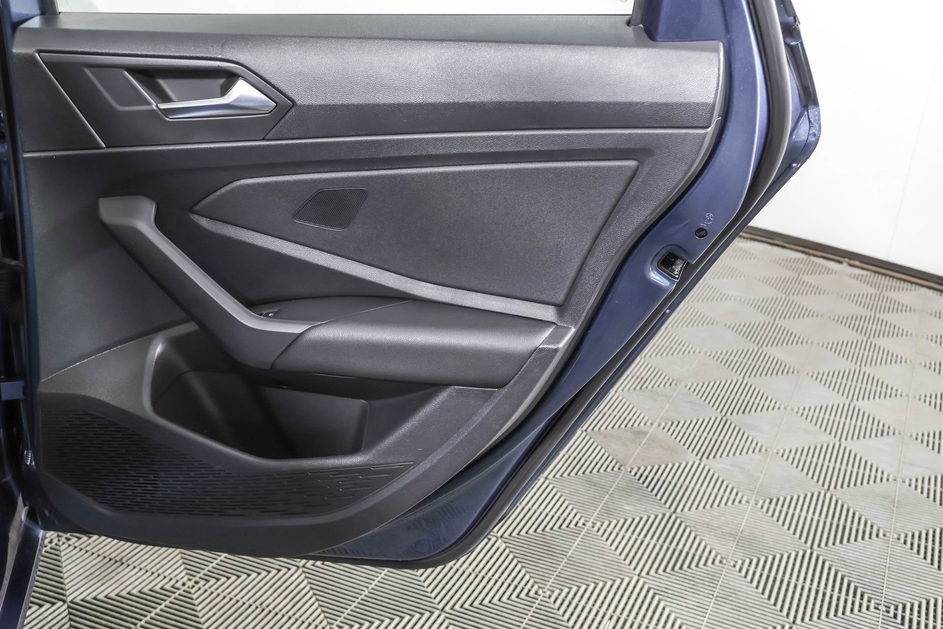 Used 2021 Volkswagen Jetta SE image 43