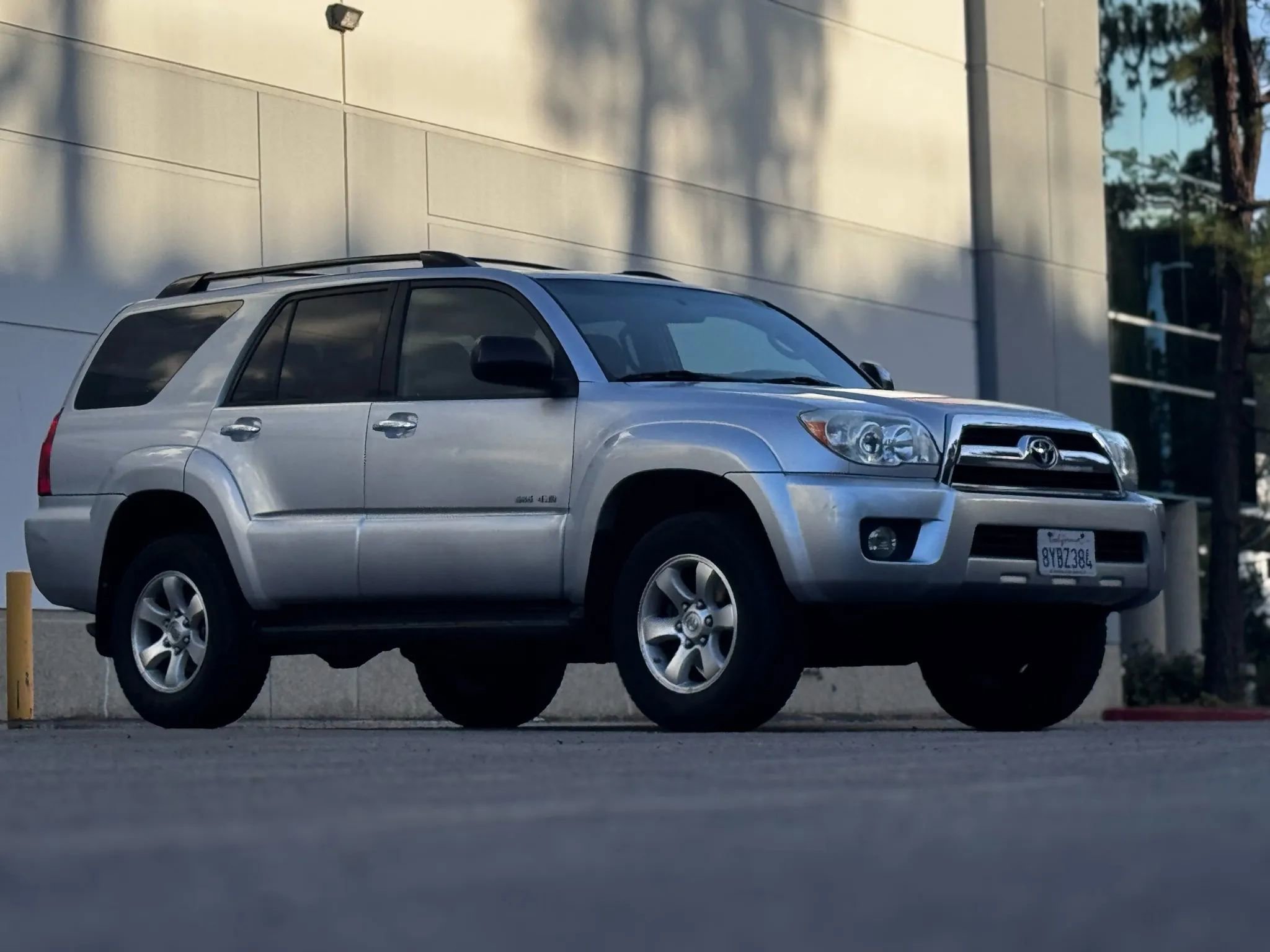 Used 2006 Toyota 4Runner Sport AWD/4WD image 1