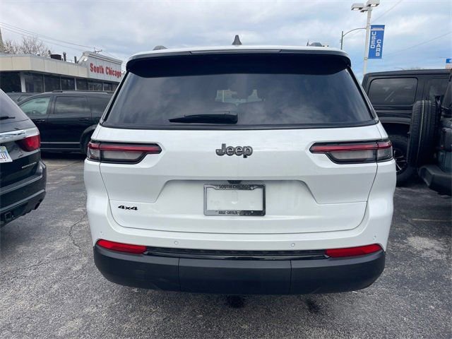 New 2025 Jeep Grand Cherokee L Altitude image 4