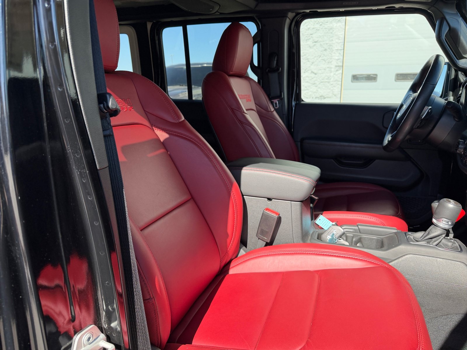 Used 2024 Jeep Wrangler Unlimited Rubicon 392 AWD/4WD image 29