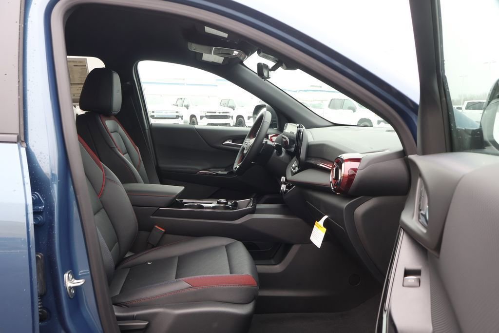 New 2026 Chevrolet Equinox RS w/ Safety and Technology Package image 42