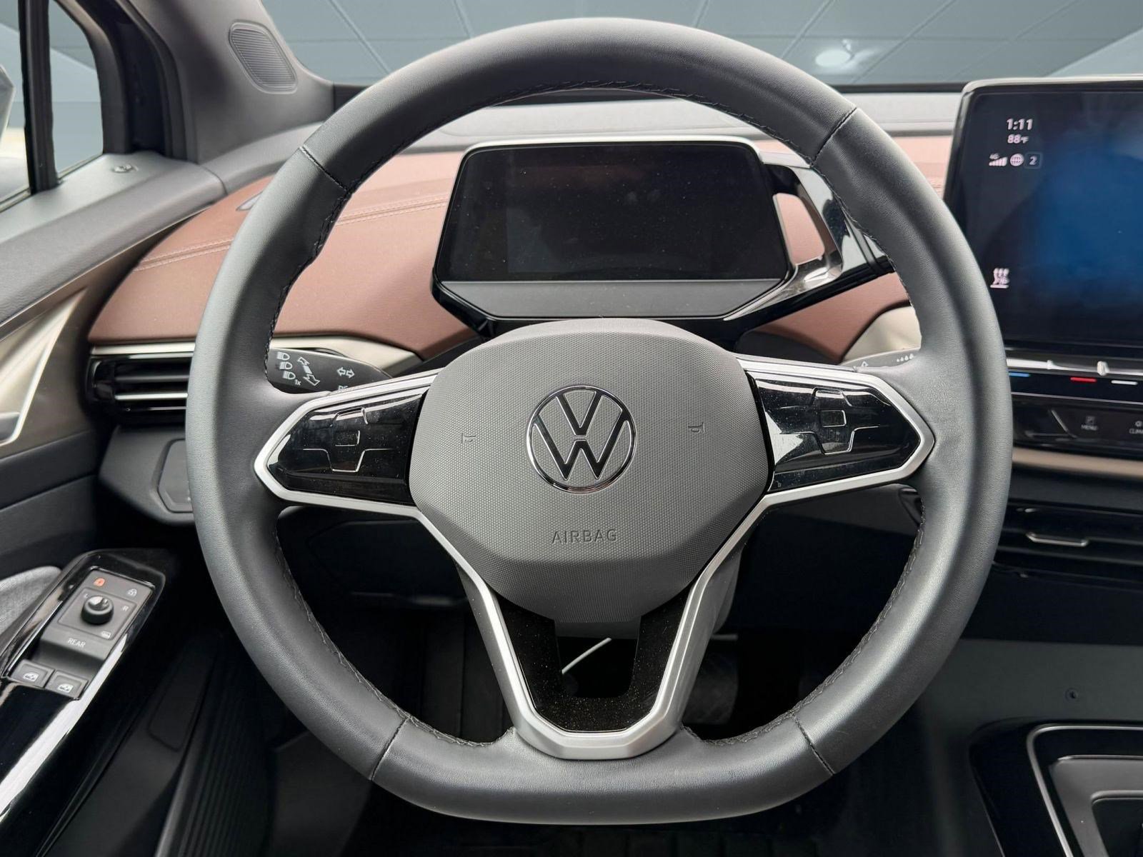 Used 2024 Volkswagen ID.4 2WD image 14