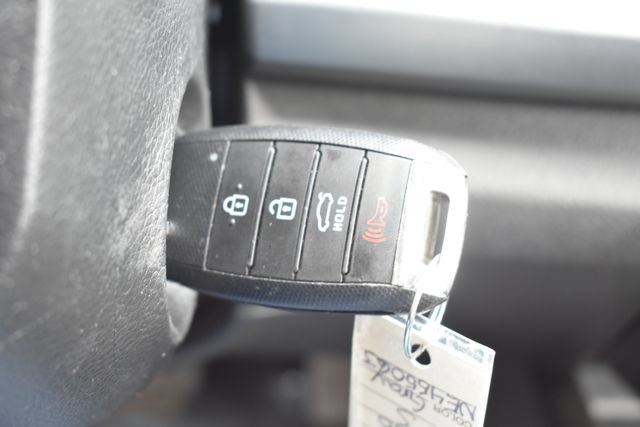 Used 2022 Kia Rio S FWD image 18