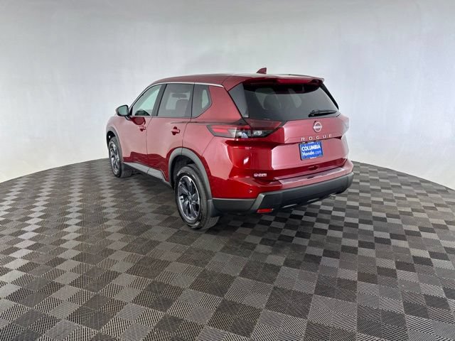 Used 2026 Nissan Rogue SV w/ Cold Weather Package FWD image 5