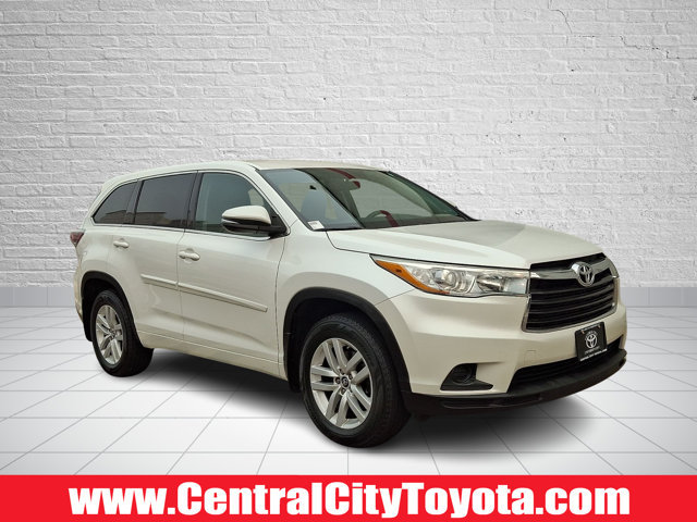 Used 2016 Toyota Highlander LE w/ Protection Package #3