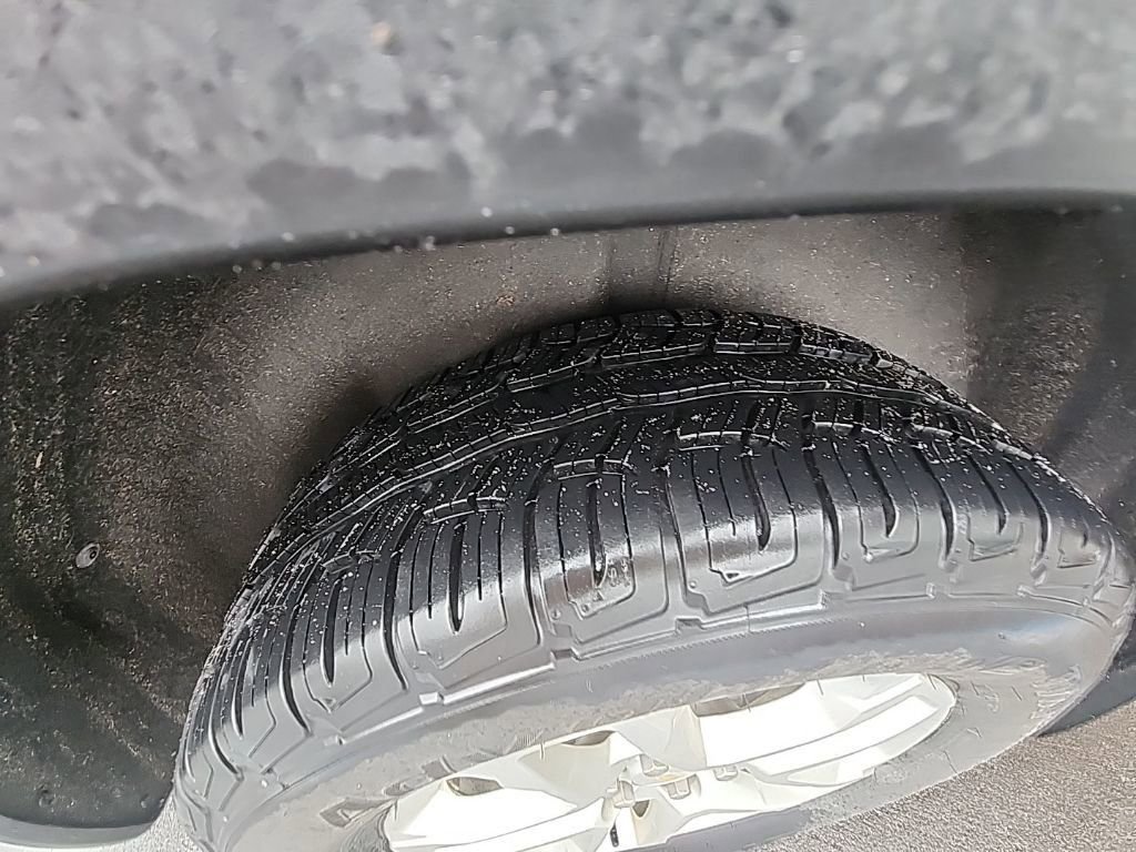 Used 2020 Chevrolet Traverse LS w/ LPO, Floor Liner Package image 9