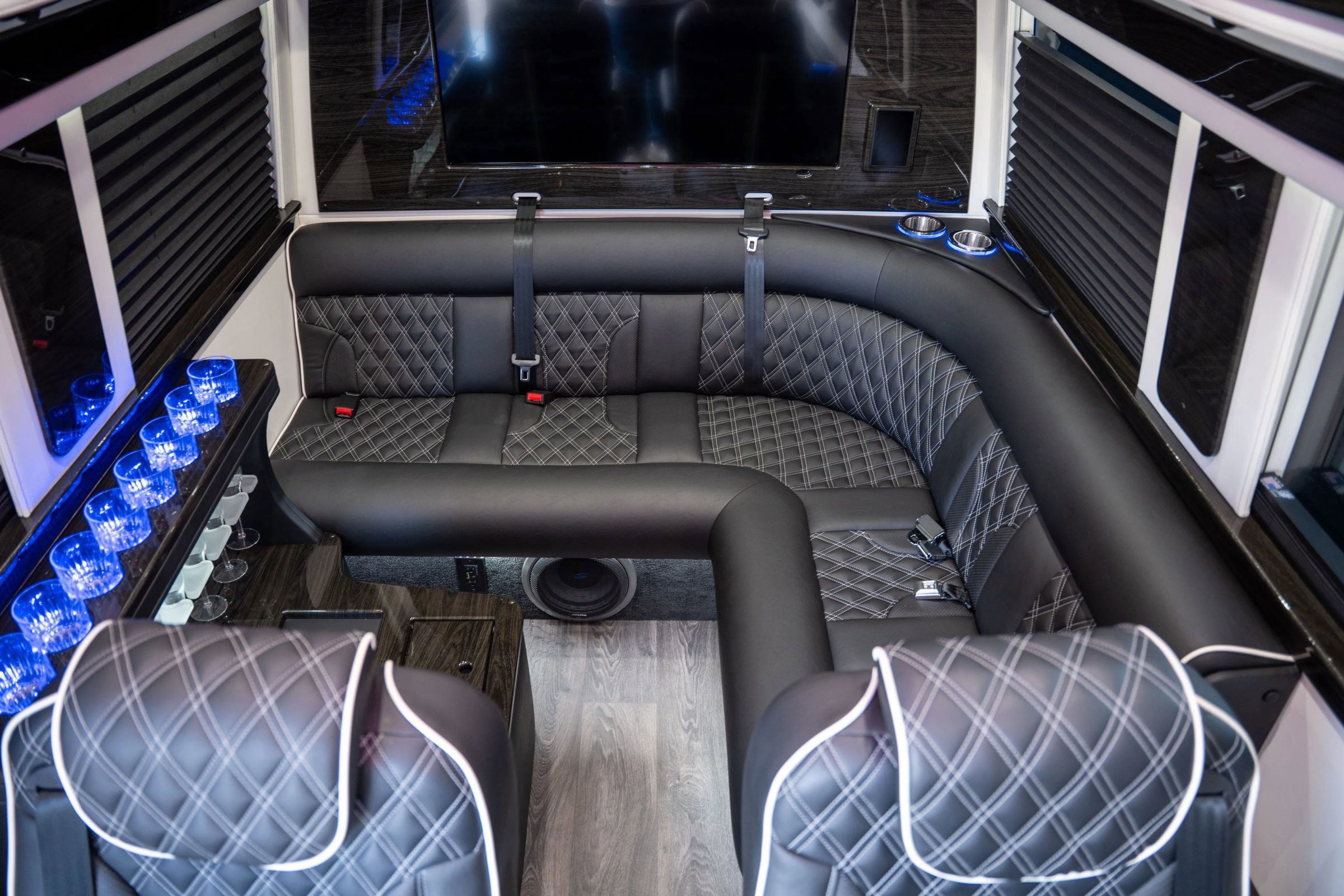 Used 2024 Mercedes-Benz Sprinter 3500 image 14