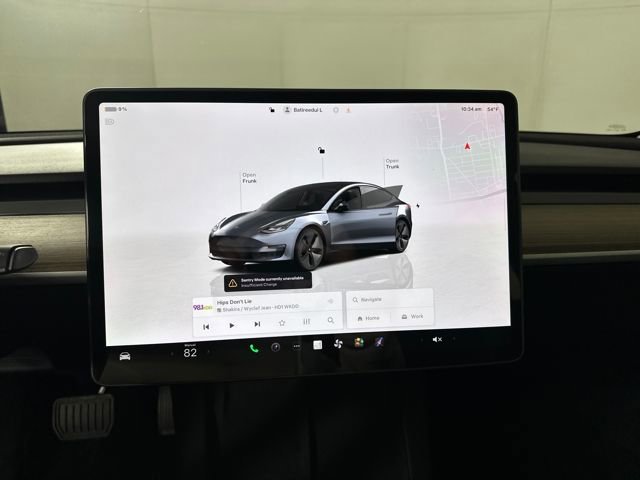 Used 2023 Tesla Model 3 Standard Range image 18