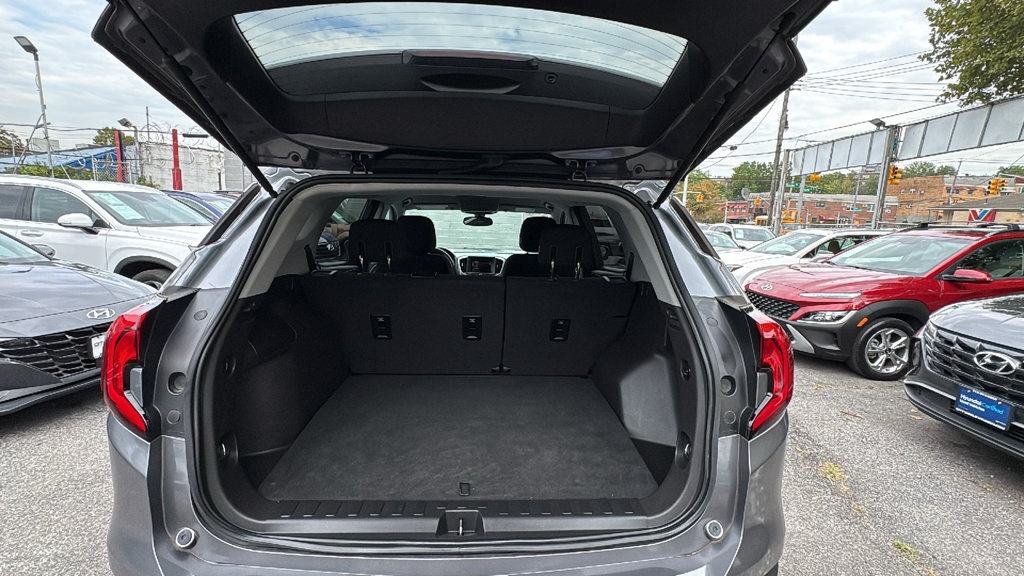 Used 2018 GMC Terrain SLE AWD/4WD image 34