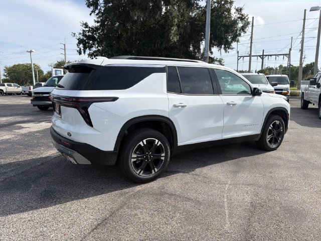 New 2027 Chevrolet Traverse LT w/ Sun and Wheel Package FWD image 12