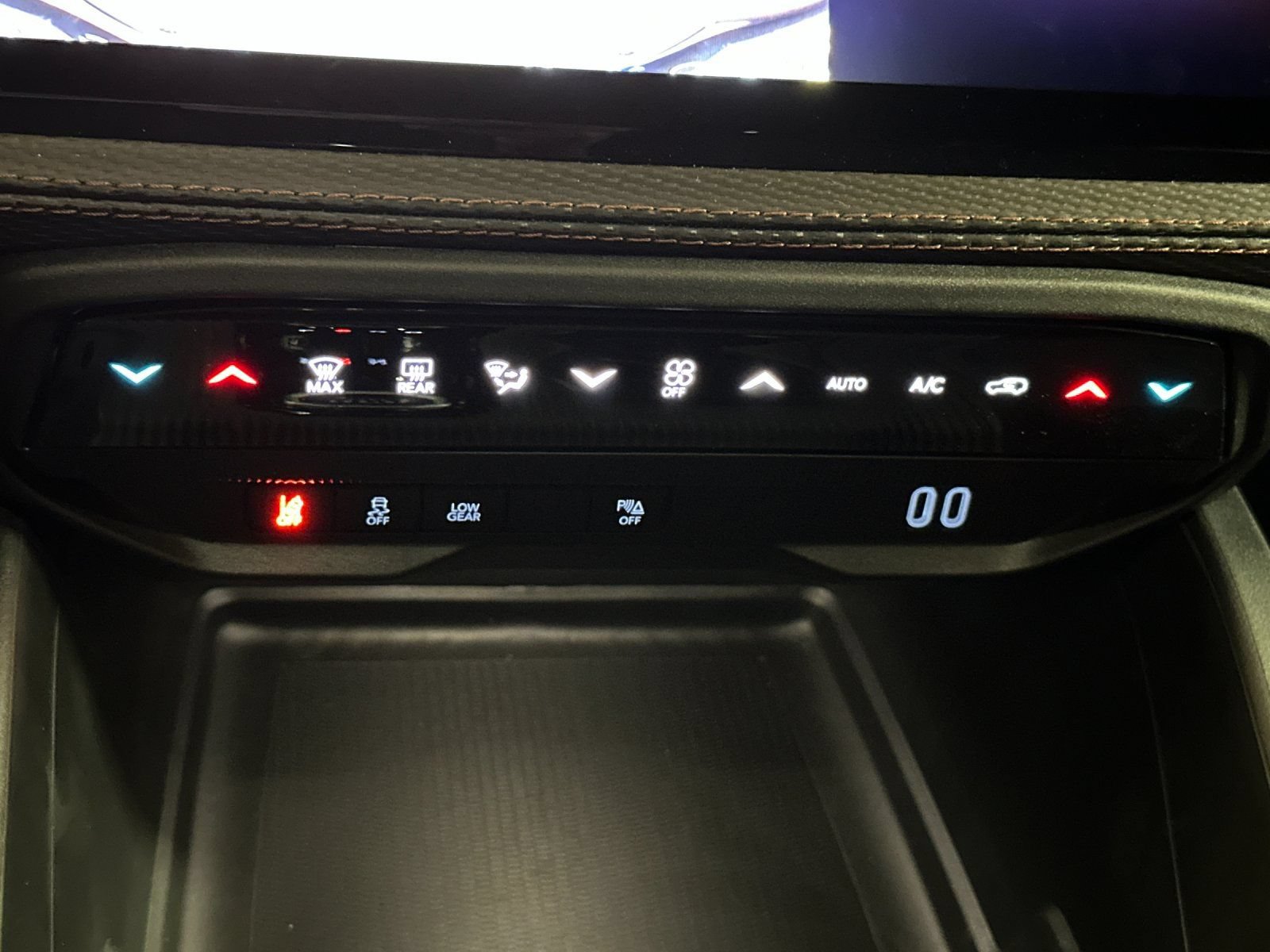 New 2026 Jeep Cherokee Limited AWD/4WD image 20