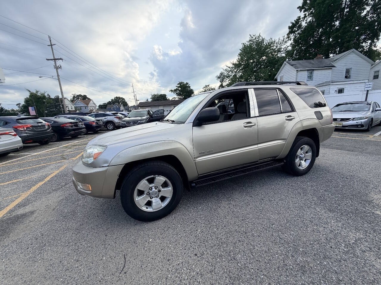 Used 2004 Toyota 4Runner SR5 AWD/4WD image 35