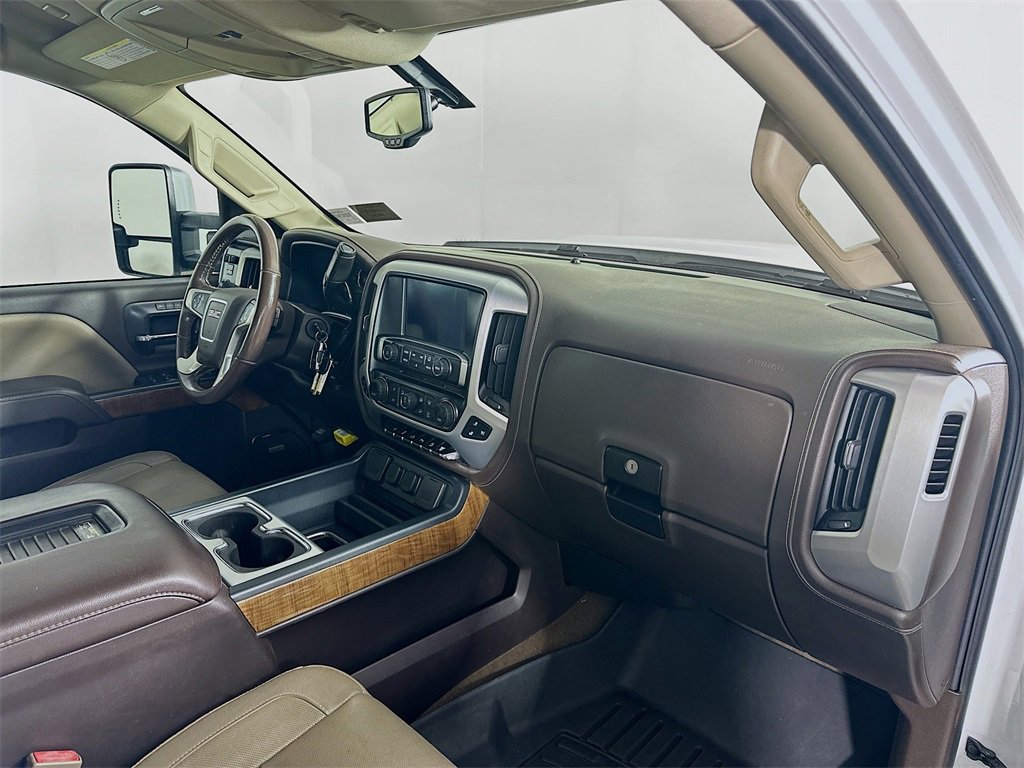 Used 2018 GMC Sierra 2500 SLT w/ Duramax Plus Package image 30
