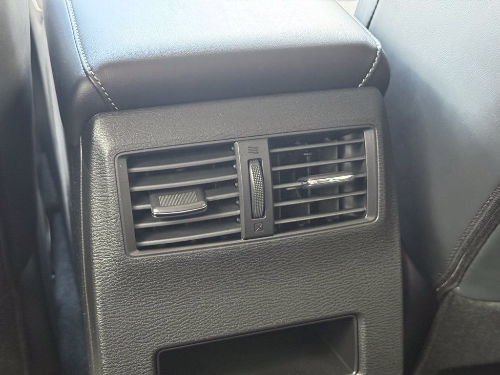 New 2026 Mitsubishi Outlander AWD image 24