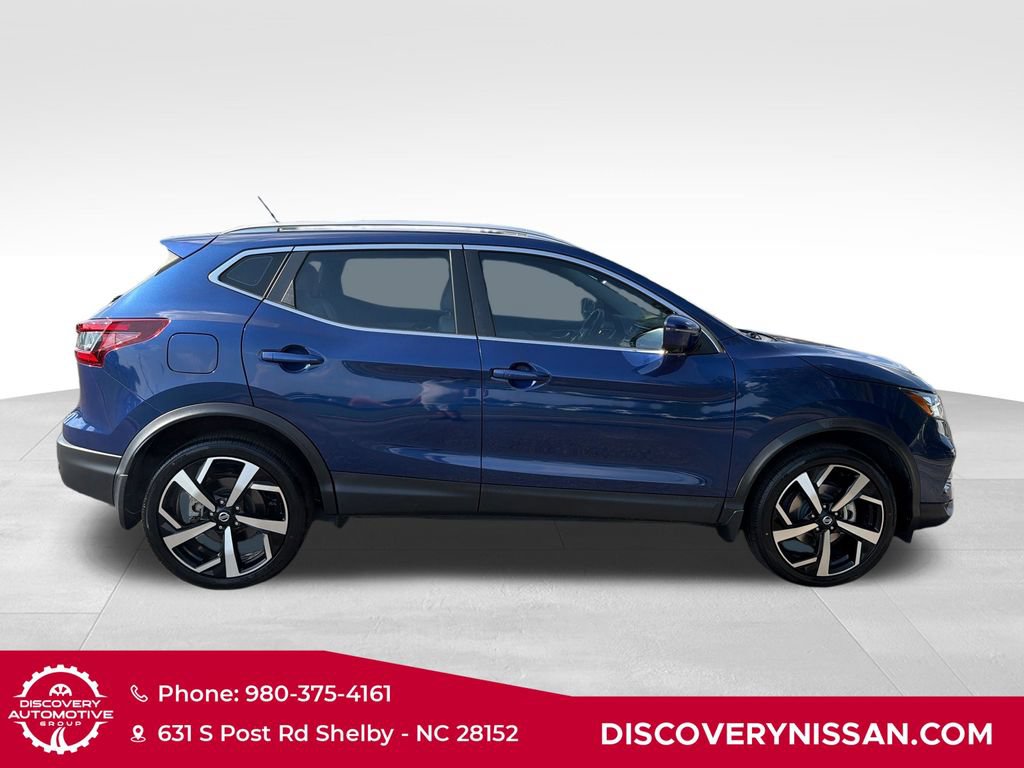 Certified 2022 Nissan Rogue Sport SL AWD/4WD image 5