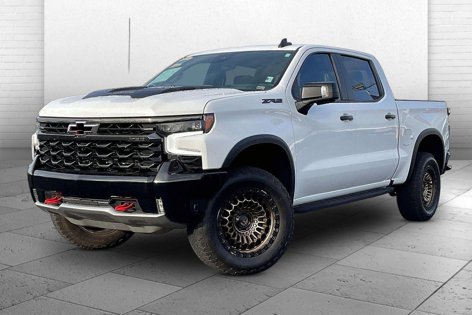 Used 2024 Chevrolet Silverado 1500 ZR2 w/ Technology Package AWD/4WD image 13