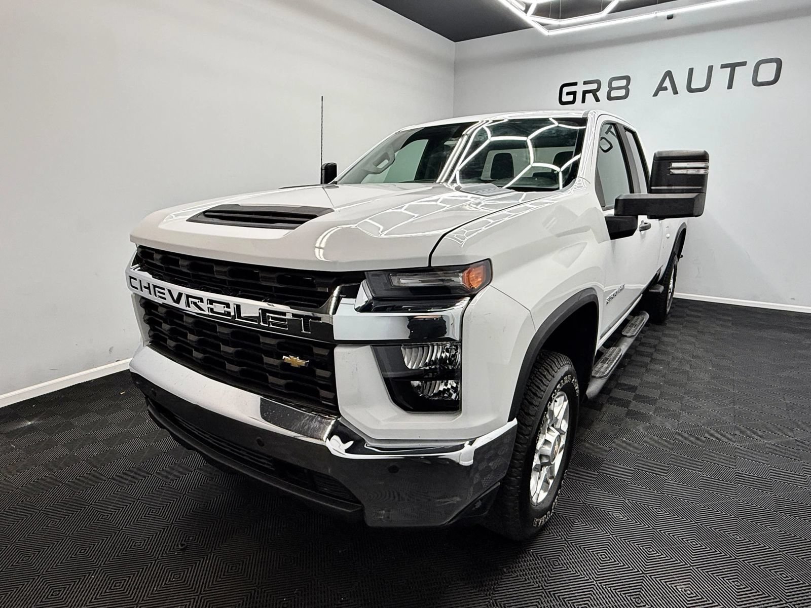 Used 2020 Chevrolet Silverado 2500 W/T w/ WT Fleet Convenience Package AWD/4WD image 3