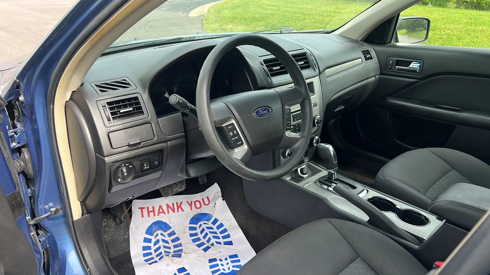Used 2010 Ford Fusion SE FWD image 10