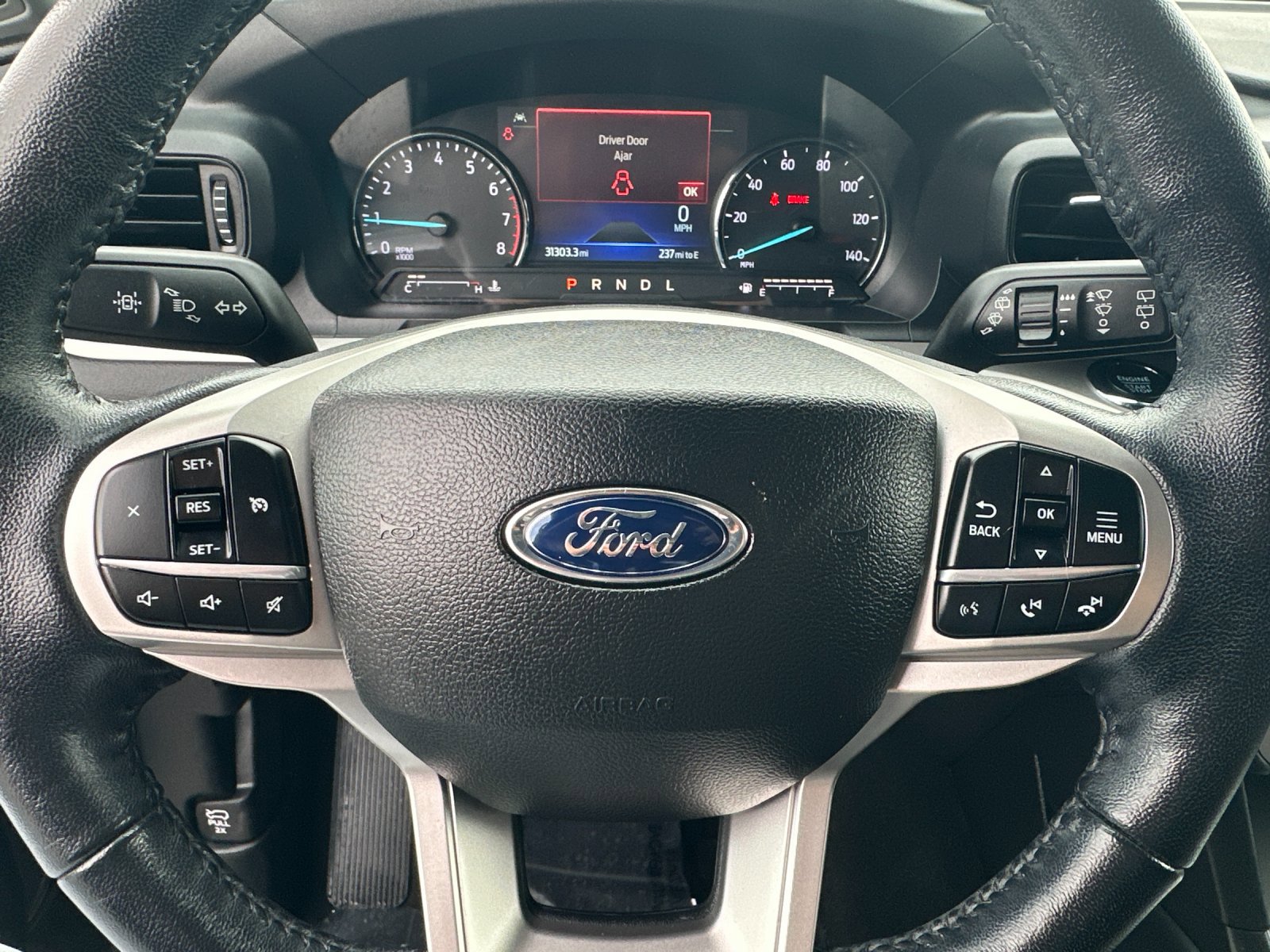 Certified 2022 Ford Explorer XLT image 25