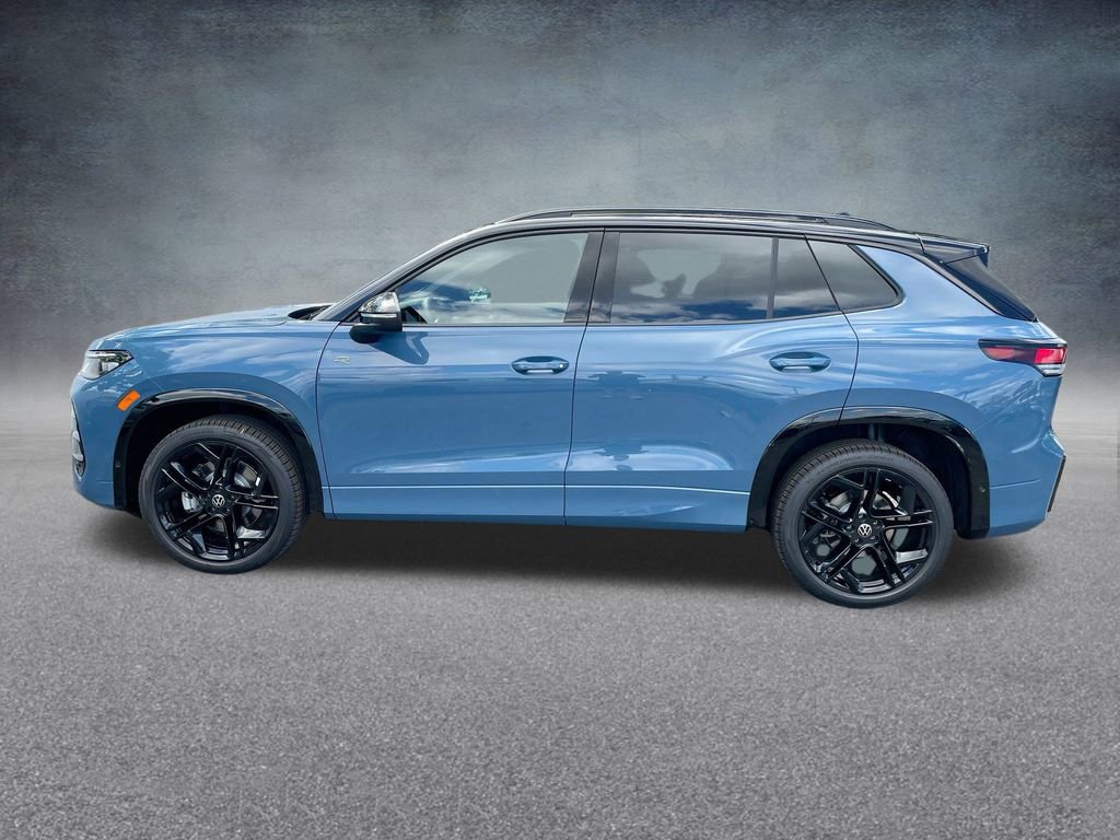 New 2025 Volkswagen Tiguan SE R-Line image 28