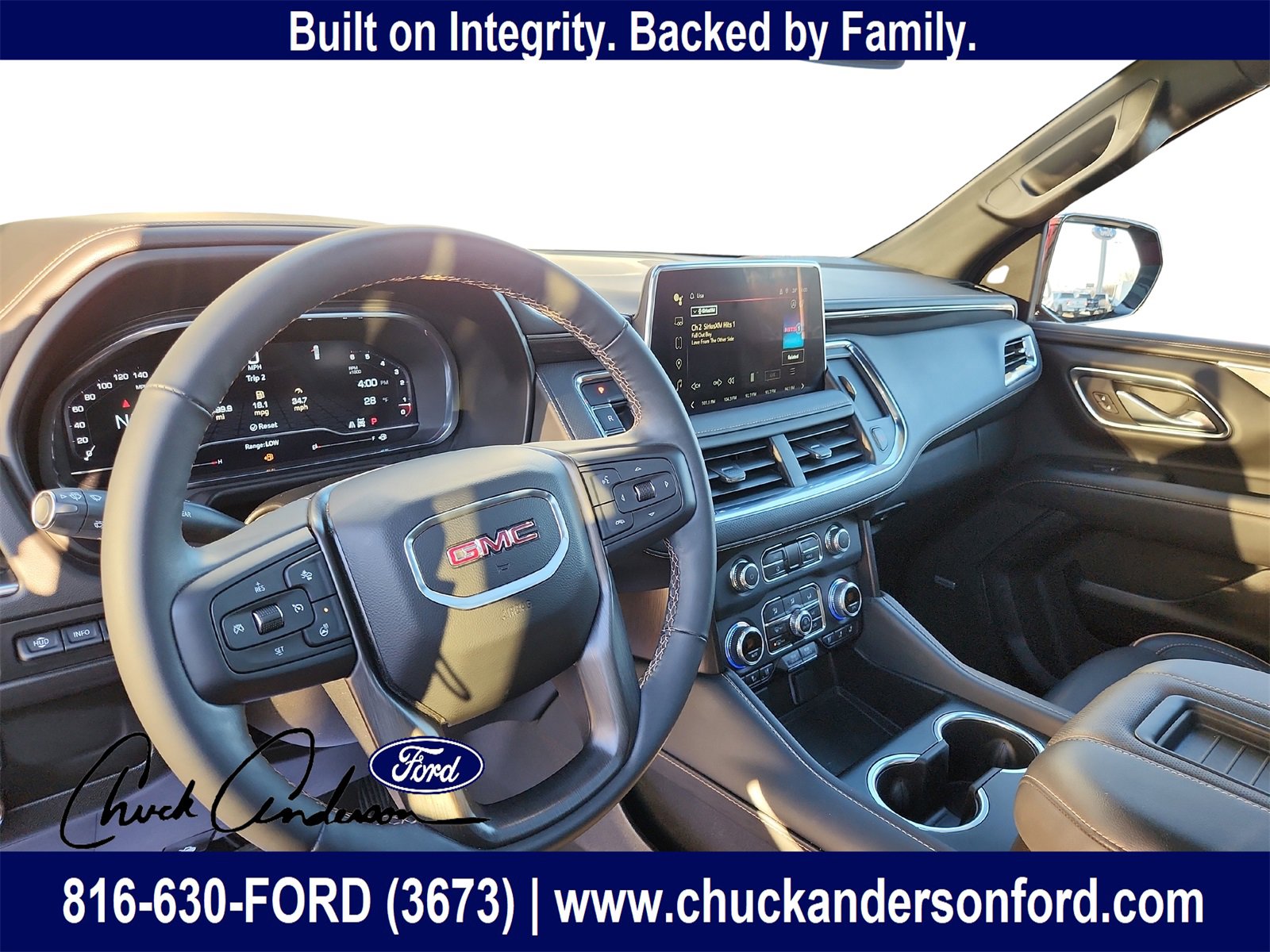 Used 2024 GMC Yukon AT4 w/ AT4 Premium Package image 9