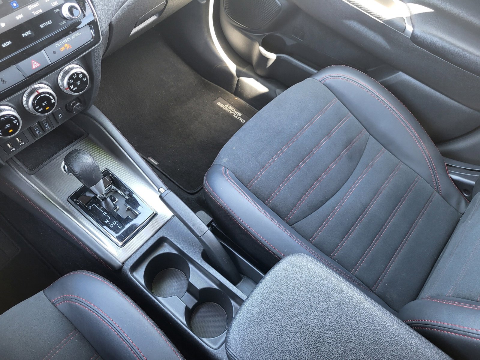 Used 2025 Mitsubishi Outlander Sport AWD image 21