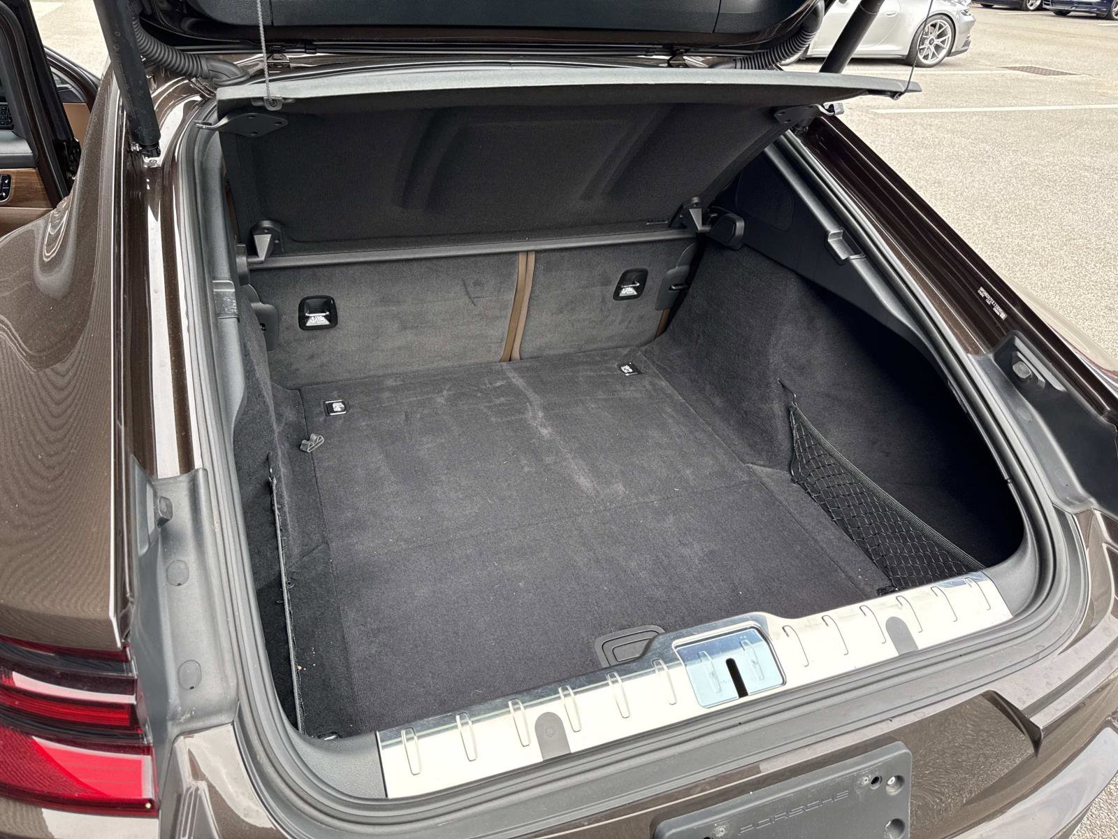 Certified 2018 Porsche Panamera 4S image 13