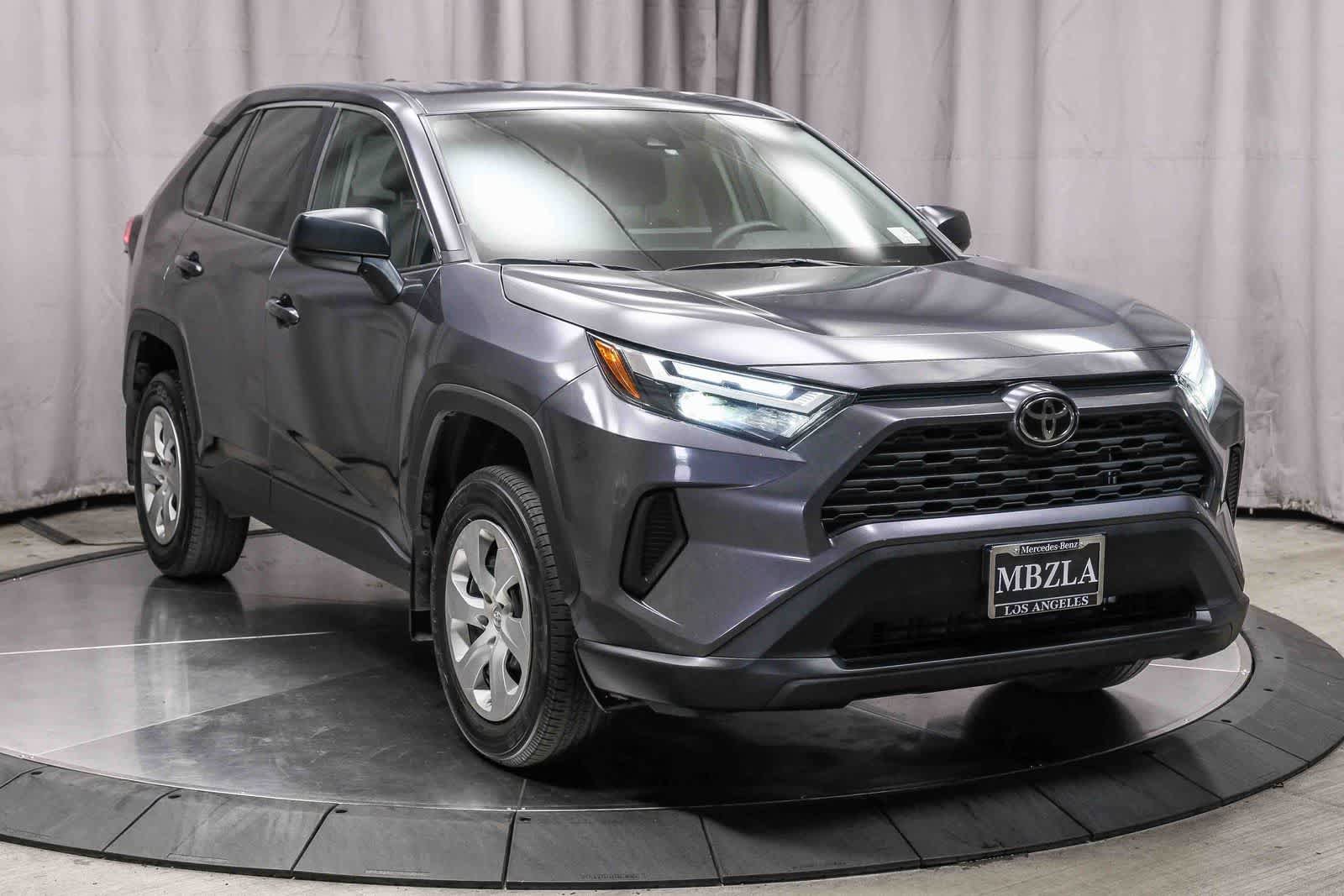 Used 2024 Toyota RAV4 LE FWD image 11