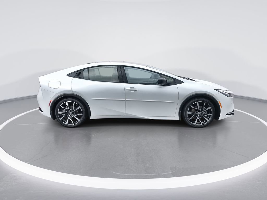 Used 2024 Toyota Prius Prime Premium w/ Advanced Technology Package image 9