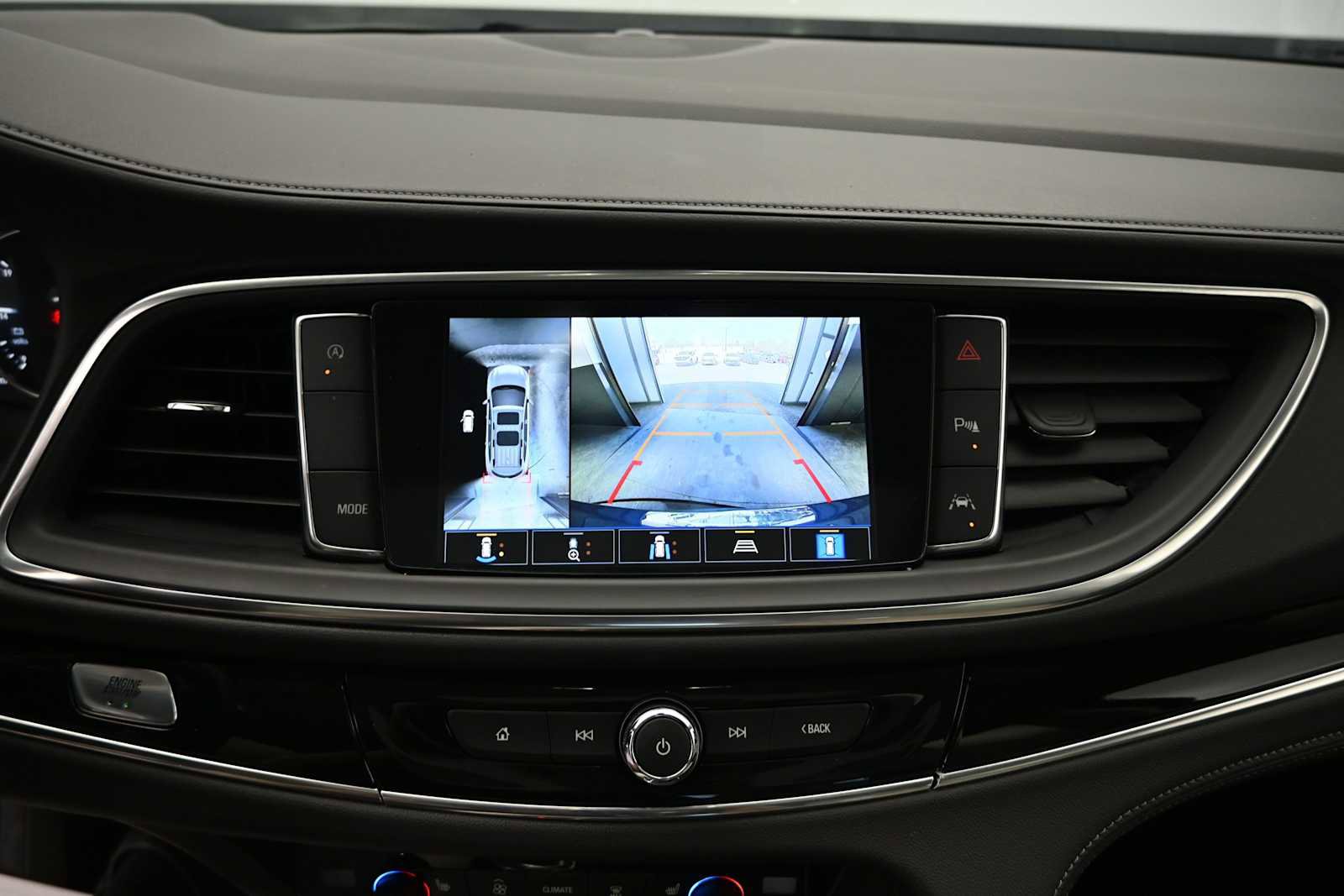 Used 2023 Buick Enclave Avenir w/ Avenir Technology Package image 13