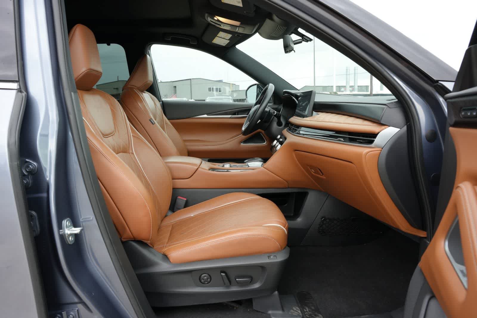 Used 2023 INFINITI QX60 Autograph w/ Cargo Package AWD/4WD image 23