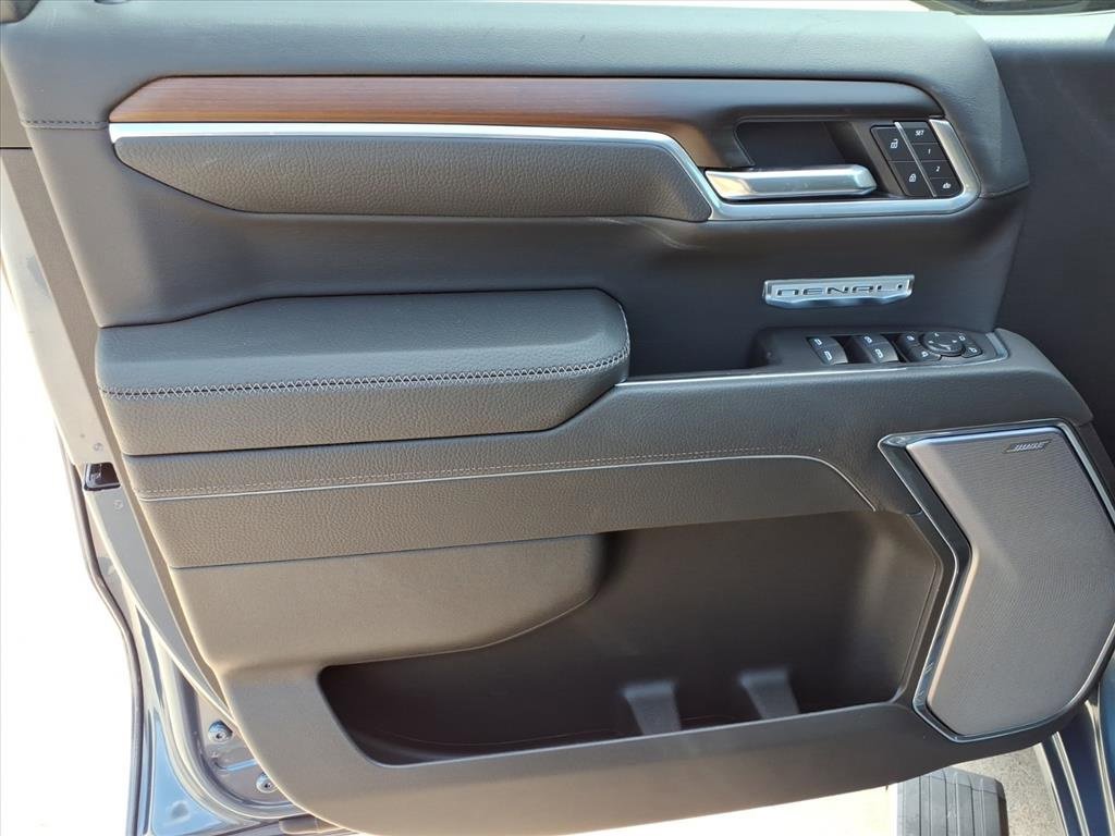 New 2026 GMC Sierra 1500 Denali w/ Denali Reserve Package image 16