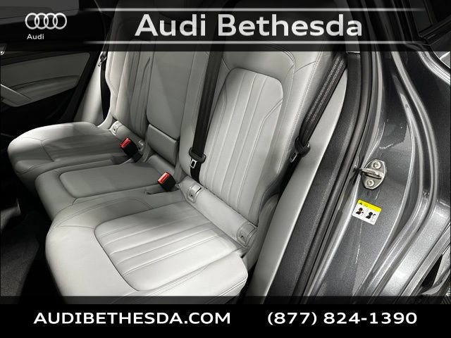 Used 2022 Audi Q5 2.0T Premium Plus AWD/4WD image 31