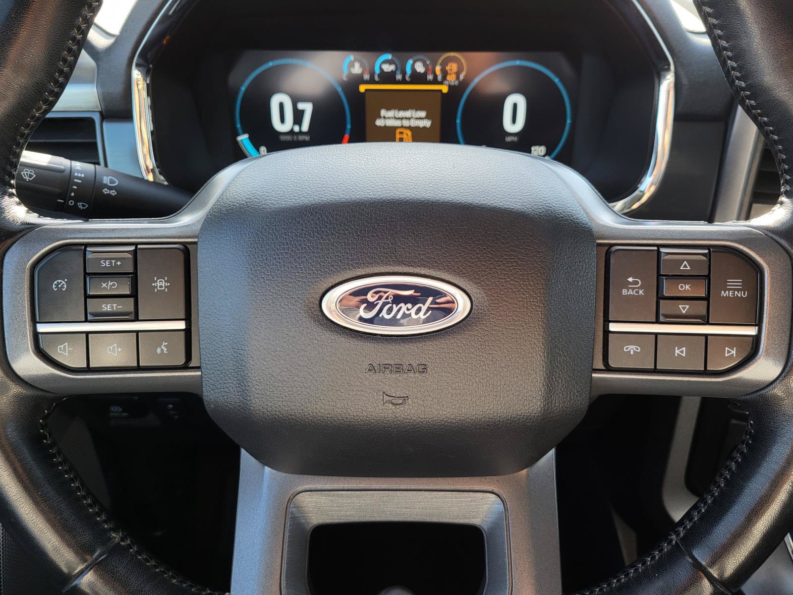Used 2023 Ford F150 Lariat RWD image 28