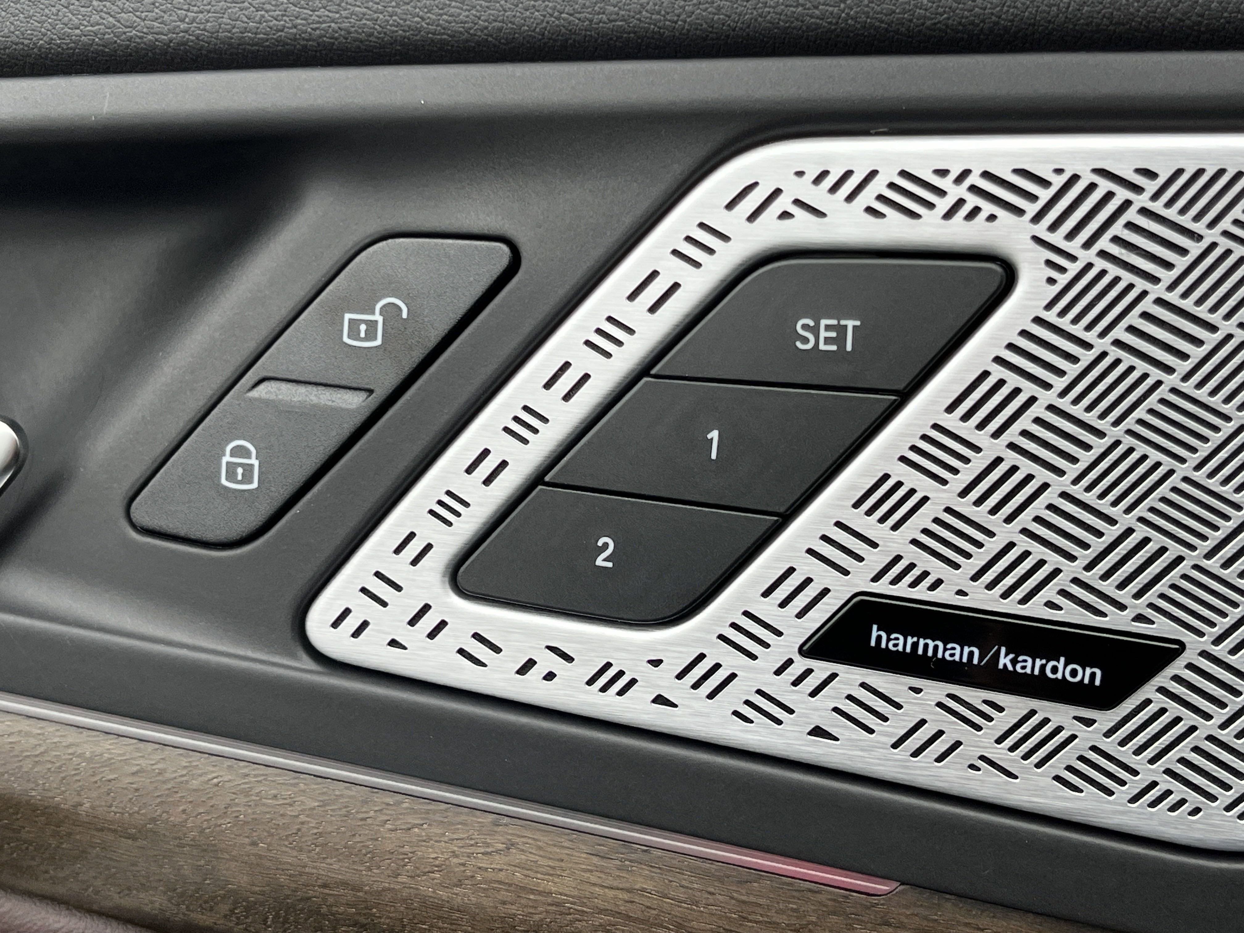 New 2025 BMW X1 xDrive28i w/ Technology Package image 18