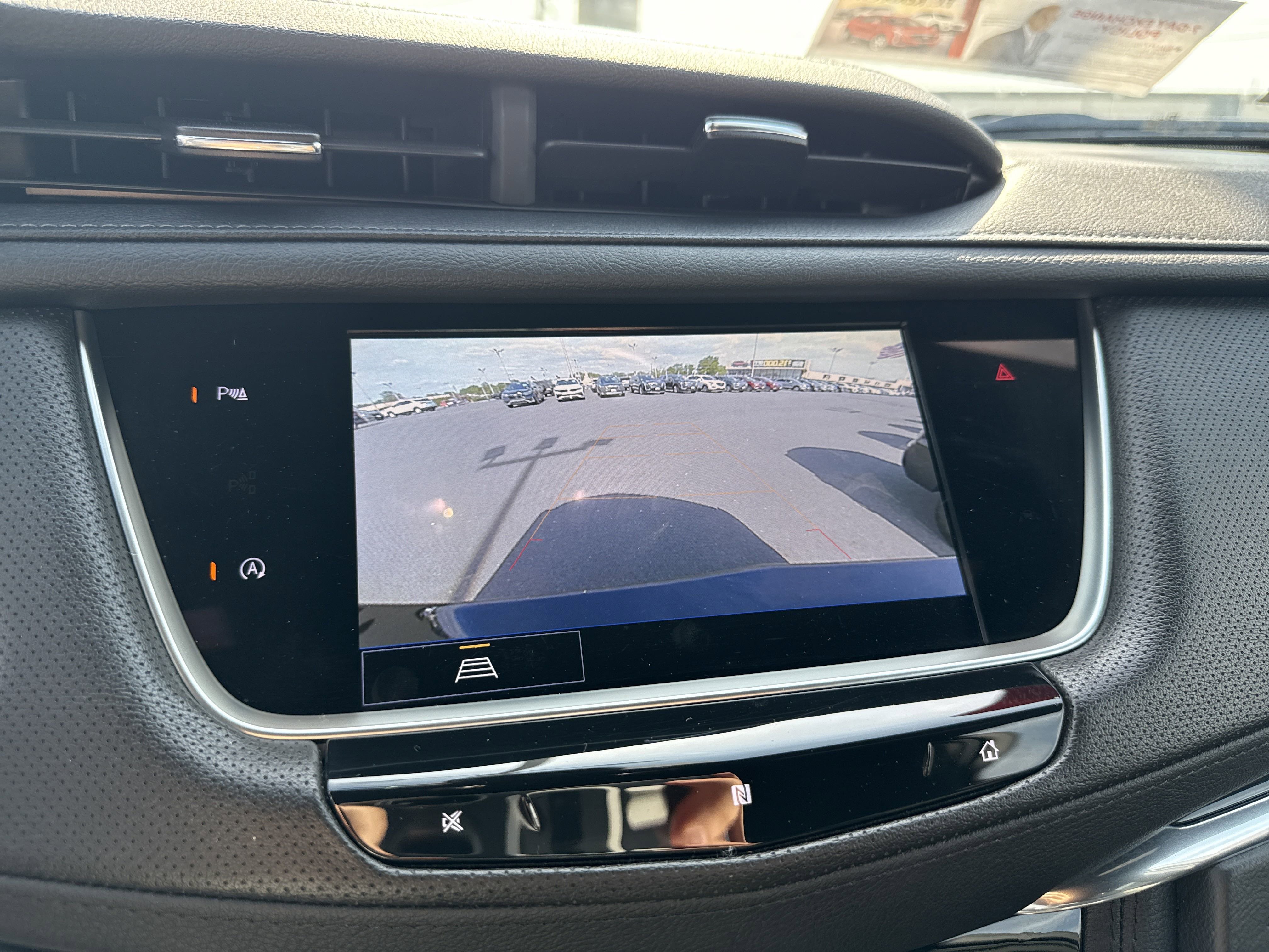 Used 2021 Cadillac XT5 Premium Luxury image 18