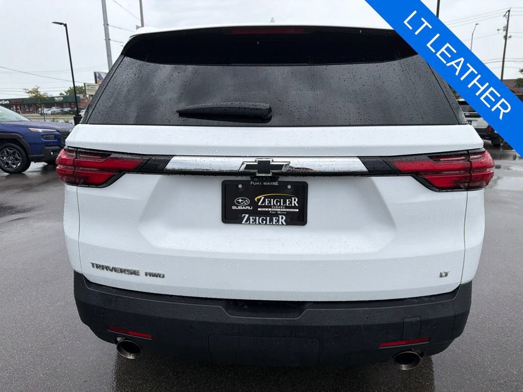 Used 2022 Chevrolet Traverse LT w/ LT Premium Package AWD/4WD image 5