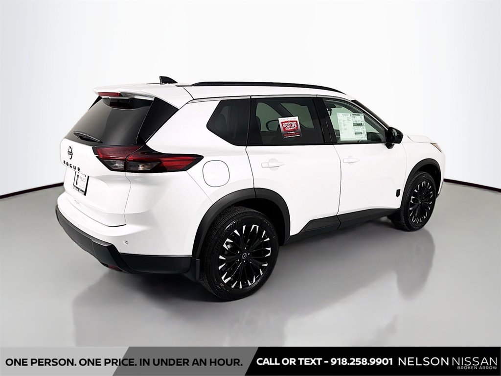 New 2026 Nissan Rogue Dark Armor FWD image 5