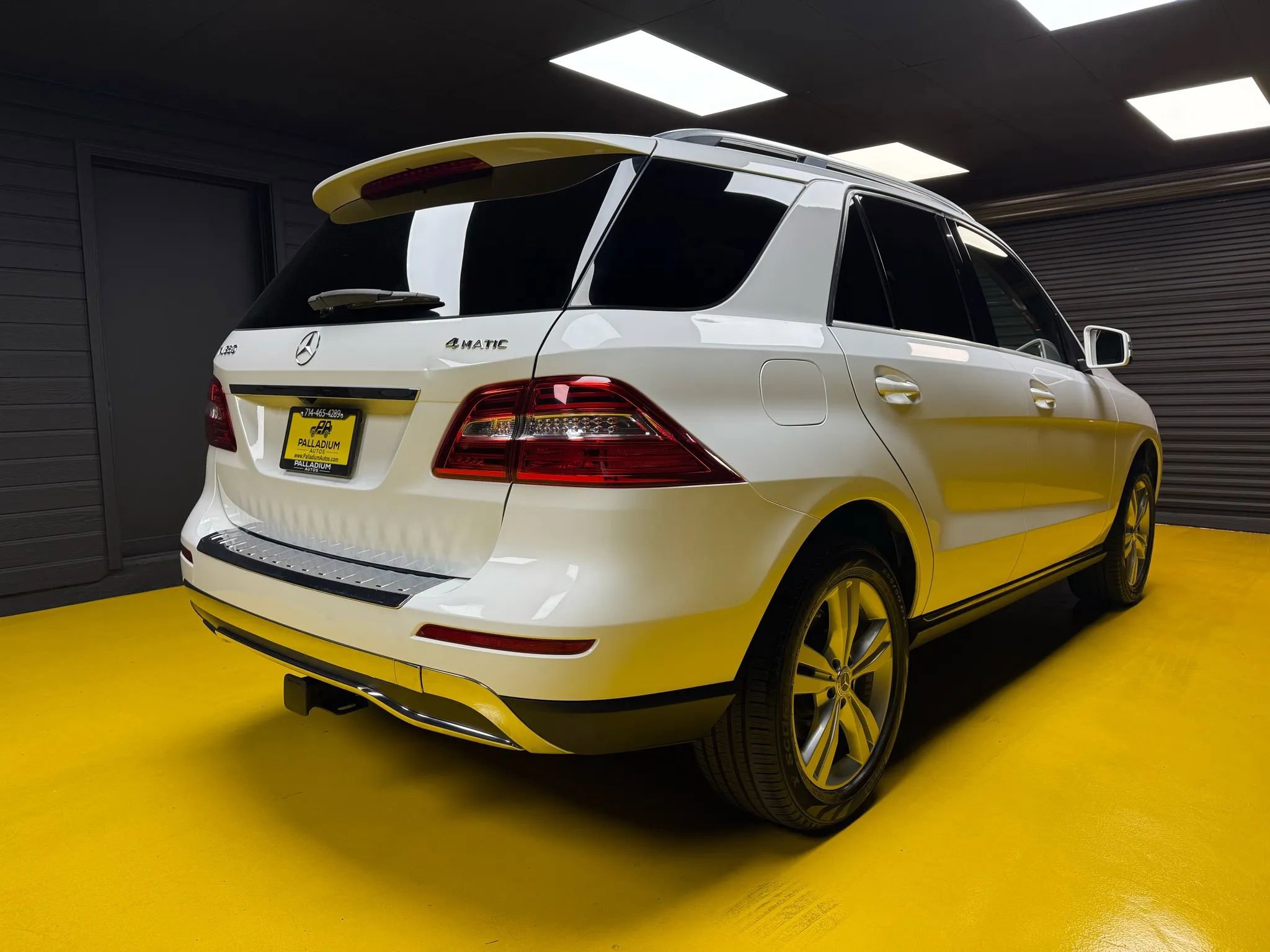 Used 2015 Mercedes-Benz ML 350 4MATIC w/ Premium 1 Package image 5