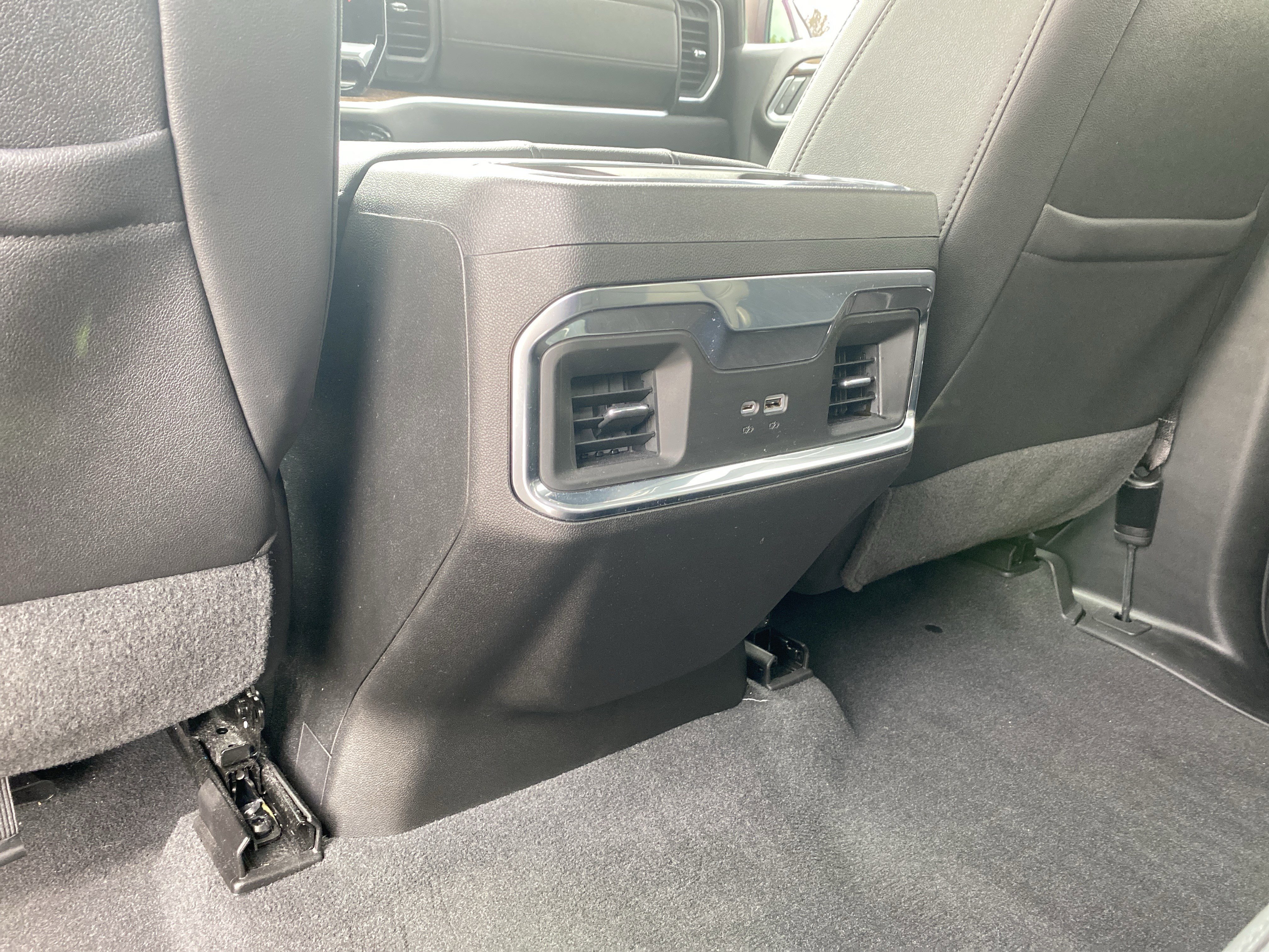 Used 2022 GMC Sierra 1500 Elevation w/ Elevation Premium Package image 26