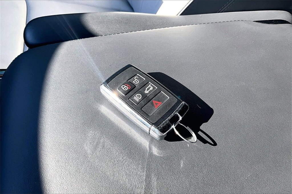 Used 2023 Land Rover Range Rover Sport First Edition image 10