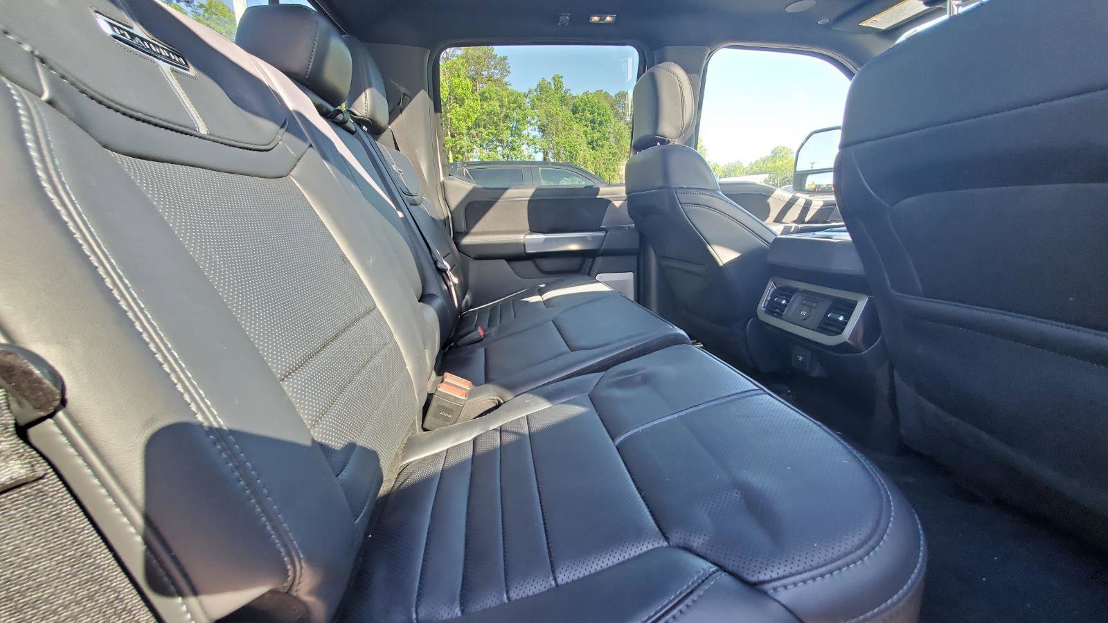 Used 2025 Ford F250 Platinum AWD/4WD image 6