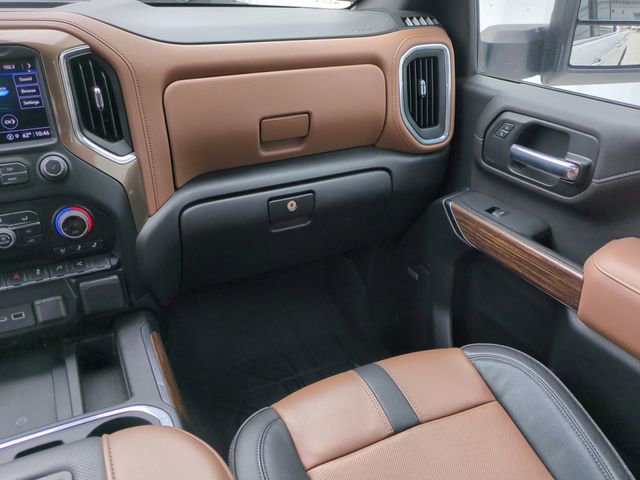 Certified 2022 Chevrolet Silverado 2500 High Country w/ LPO, Dark Essentials Package image 18