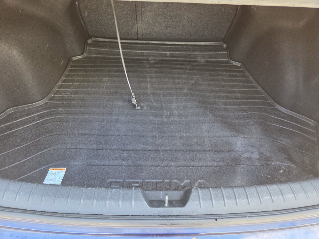 Used 2019 Kia Optima SX FWD image 28