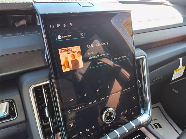 New 2026 GMC Yukon XL Denali w/ Sun & Power Step Package image 6