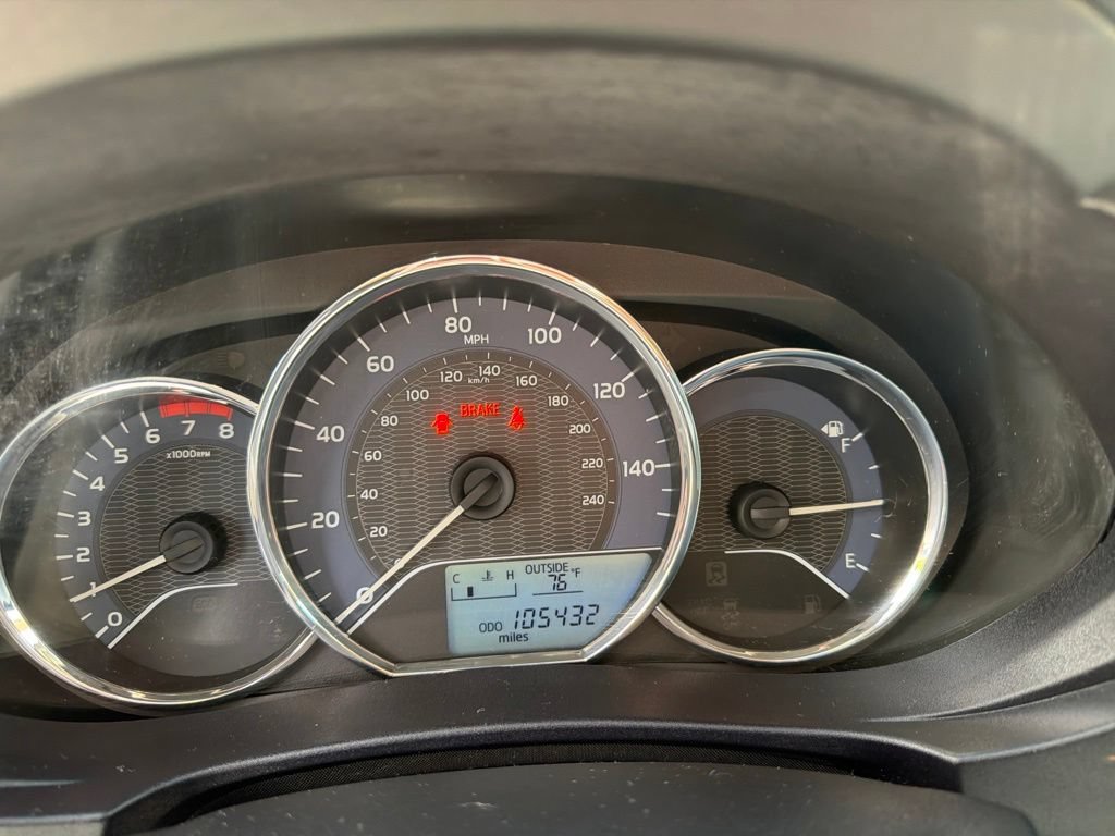 Used 2014 Toyota Corolla L FWD image 15