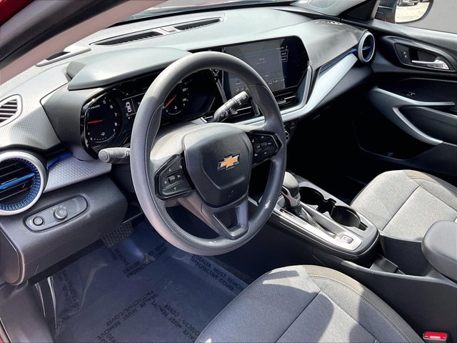 Used 2024 Chevrolet Trax LS FWD image 14