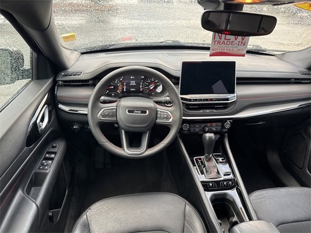 Used 2024 Jeep Compass Trailhawk image 29