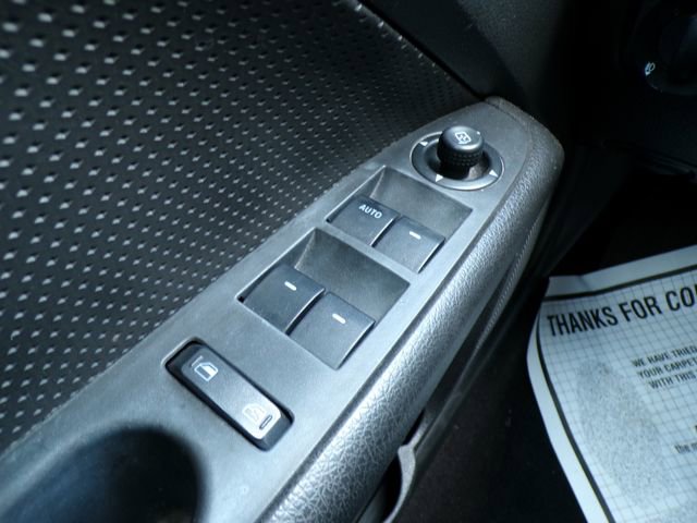 Used 2006 Ford Fusion SE FWD image 20